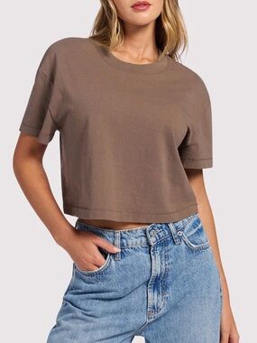 Nuuds Mocha Cropped Crewneck Tee